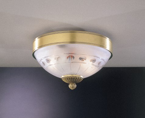 Потолочный светильник в виде полусферы из матированного стекла с рисунком и бронзовым корпусом
