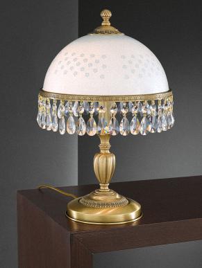 Настольные лампы из литой бронзы с плафонами стекла молочного цвета, украшенными по периметру гранеными хрустальными кристаллами